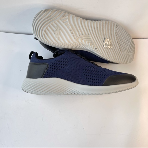 Skechers men shoe size 12 colour blue memory foam - Picture 3 of 6